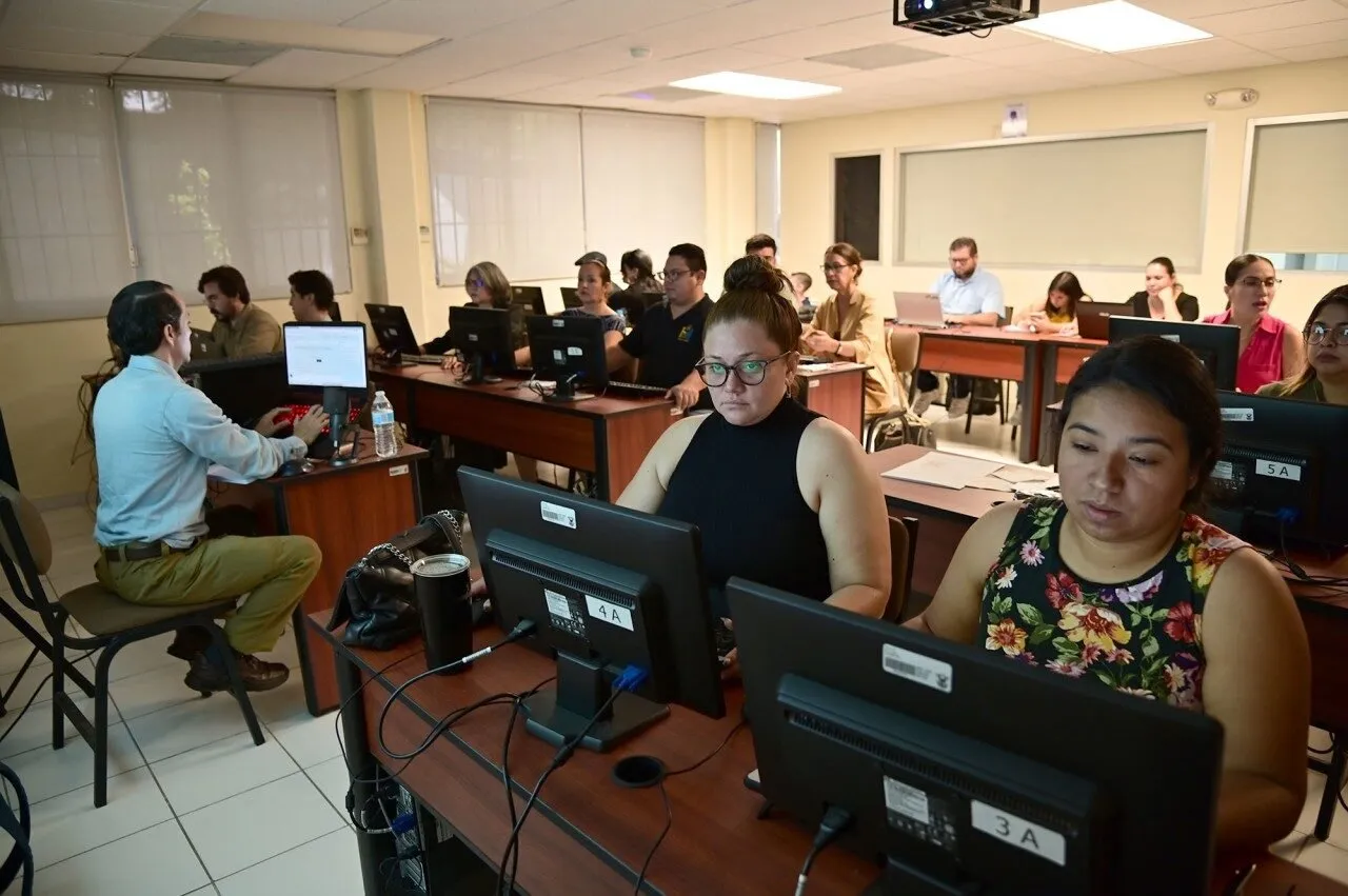 Invita la Escuela de Ciencias Antropológicas de la UAS a cursar sus licenciaturas en Antropología Social, en Estudios de Género y Maestría Invita la Escuela de Ciencias Antropológicas de la UAS a cursar sus licenciaturas en Antropología Social, en Estudios de Género y Maestría