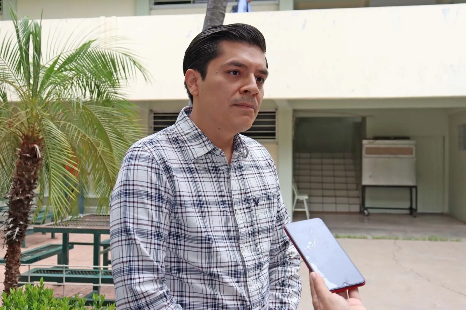 Sinaloa, uno de los estados más afectados por casos de dengue en el país; sin embargo, la lluvia no tiene relación alguna con la incidencia anual Sinaloa, uno de los estados más afectados por casos de dengue en el país; sin embargo, la lluvia no tiene relación alguna con la incidencia anual