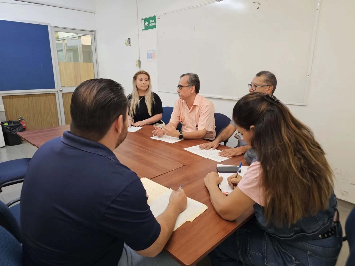 La UAS capacita a docentes en la creación de material educativo con Inteligencia Artificial, para auxiliarse y diversificar sus metodologías La UAS capacita a docentes en la creación de material educativo con Inteligencia Artificial, para auxiliarse y diversificar sus metodologías