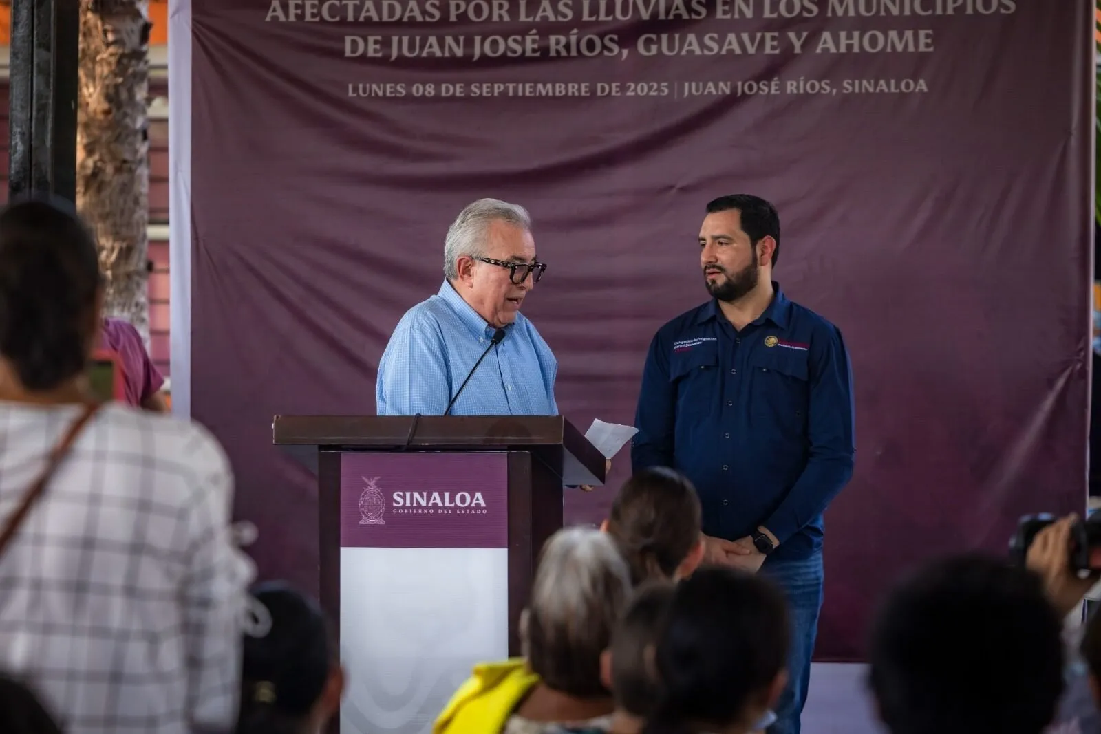 Gobernador Rocha Moya entregó apoyos a damnificados por lluvias en Juan José Ríos Gobernador Rocha Moya entregó apoyos a damnificados por lluvias en Juan José Ríos