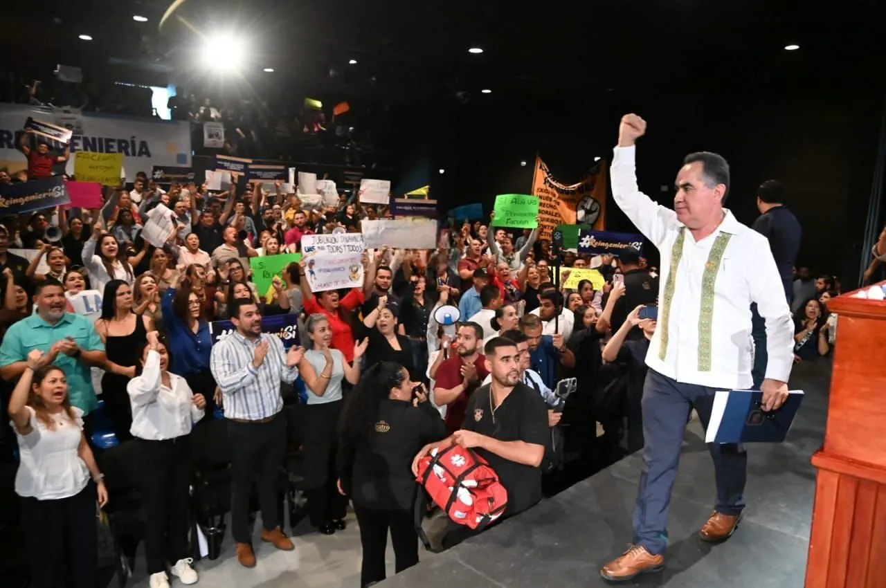 Avanza en la Unidad Regional Sur, la propuesta del Rector Jesús Madueña en favor de la Reingeniería Integral, lo cual permitirá la viabilidad de la institución y la permanencia de la jubilación dinámica para todos Avanza en la Unidad Regional Sur, la propuesta del Rector Jesús Madueña en favor de la Reingeniería Integral, lo cual permitirá la viabilidad de la institución y la permanencia de la jubilación dinámica para todos