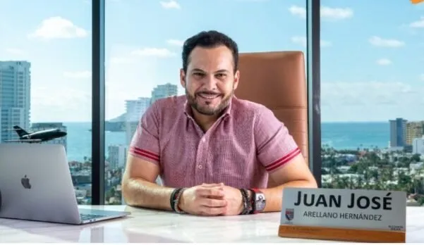 Empresario sinaloense llega a la Casa Blanca Empresario sinaloense llega a la Casa Blanca