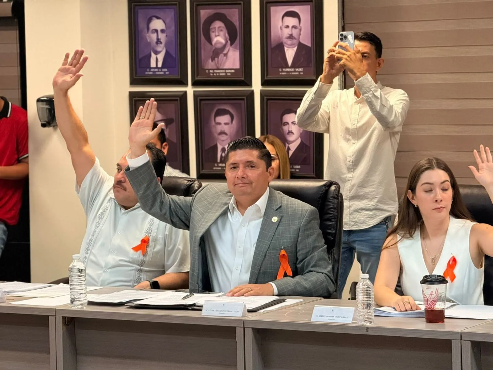 Regidor César Emiliano Gerardo propone reactivar la marca “Hecho en Los Mochis” para fortalecer la economía local Regidor César Emiliano Gerardo propone reactivar la marca “Hecho en Los Mochis” para fortalecer la economía local