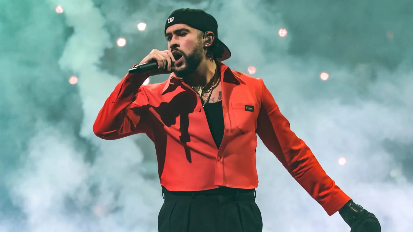 Grave incidente en residencia de Bad Bunny en Puerto rico Grave incidente en residencia de Bad Bunny en Puerto rico