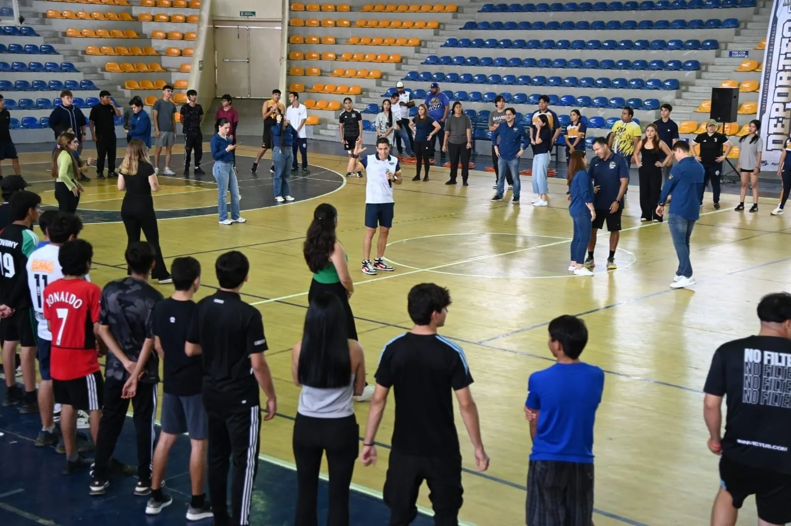 Lleva la UAS a la FEFyDE actividades conmemorativas en el marco de los Días Mundiales tanto del Educador Físico como de la Salud Mental Lleva la UAS a la FEFyDE actividades conmemorativas en el marco de los Días Mundiales tanto del Educador Físico como de la Salud Mental
