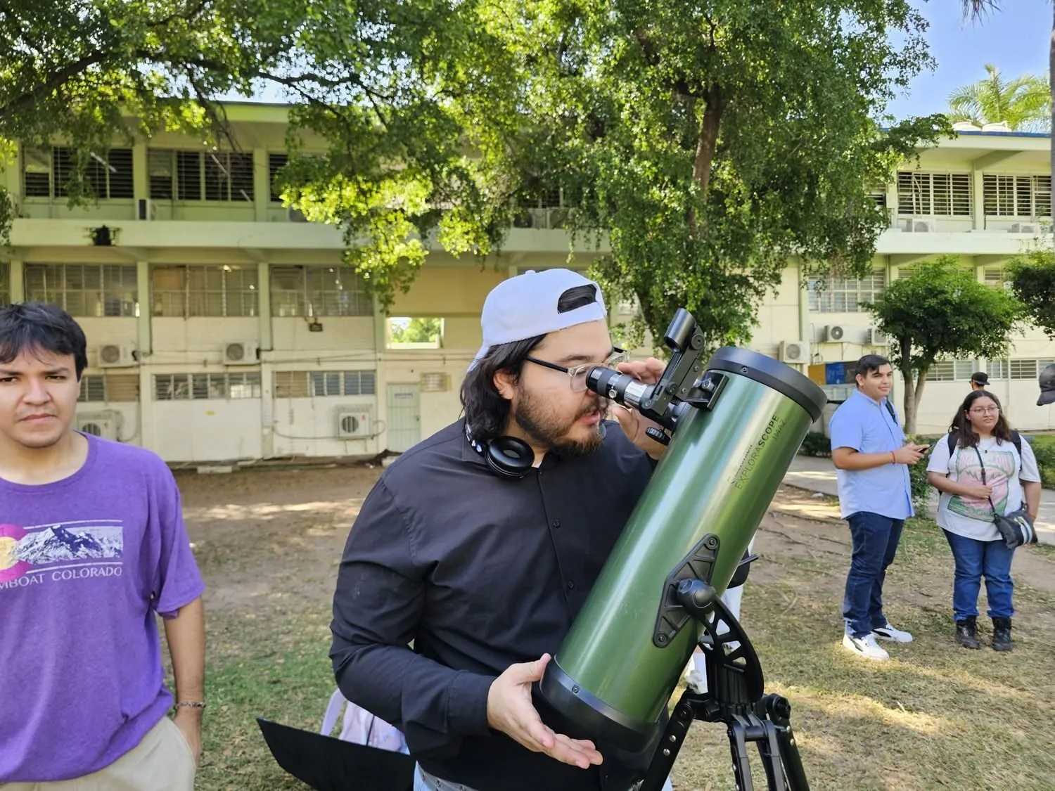 La Facultad de Ciencias de la Tierra y el Espacio fomenta el interés por la observación astronómica en estudiantes, a través del uso y manejo de telescopios La Facultad de Ciencias de la Tierra y el Espacio fomenta el interés por la observación astronómica en estudiantes, a través del uso y manejo de telescopios