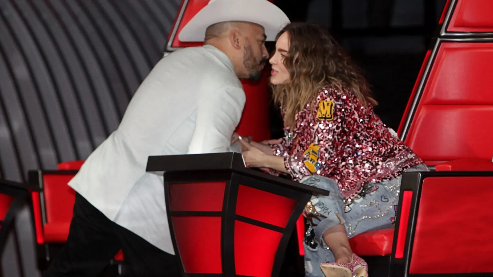 Belinda fulmina a Lupillo: “No hablo de personas irrelevantes” Belinda fulmina a Lupillo: “No hablo de personas irrelevantes”
