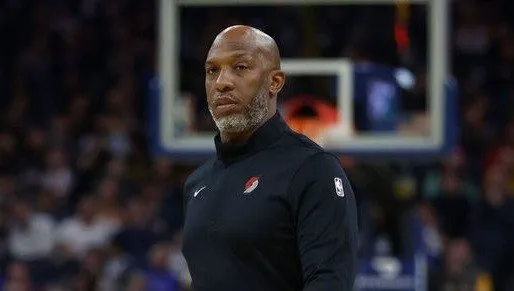 Arrestan a más de 30 miembros de la NBA Arrestan a más de 30 miembros de la NBA