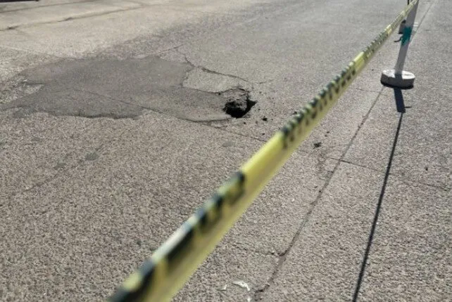 Detectan otro socavón en Los Mochis por Santos Degollado y Lázaro Cárdenas Detectan otro socavón en Los Mochis por Santos Degollado y Lázaro Cárdenas