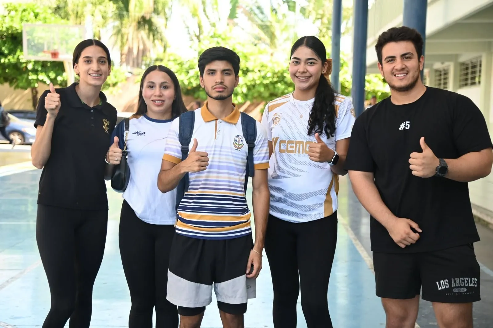 ¡Tercera potencia nacional! Deportistas han encontrado en la UAS instalaciones y el respaldo necesario para brillar en sus distintas disciplinas a nivel nacional e internacional ¡Tercera potencia nacional! Deportistas han encontrado en la UAS instalaciones y el respaldo necesario para brillar en sus distintas disciplinas a nivel nacional e internacional