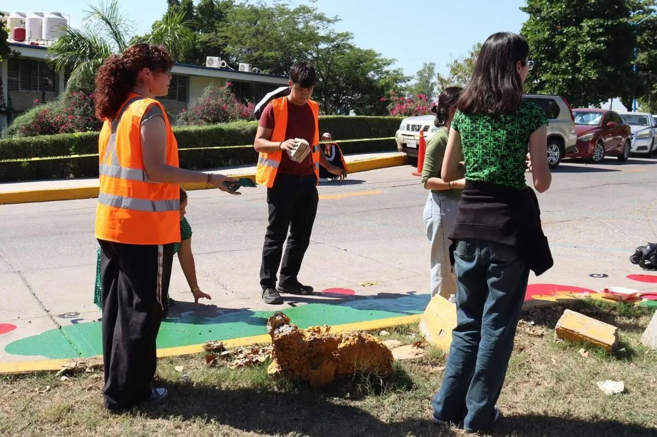 La Facultad de Arquitectura de la UAS conmemora el Día Mundial del Urbanismo, destacando la importancia de planificar ciudades sostenibles La Facultad de Arquitectura de la UAS conmemora el Día Mundial del Urbanismo, destacando la importancia de planificar ciudades sostenibles