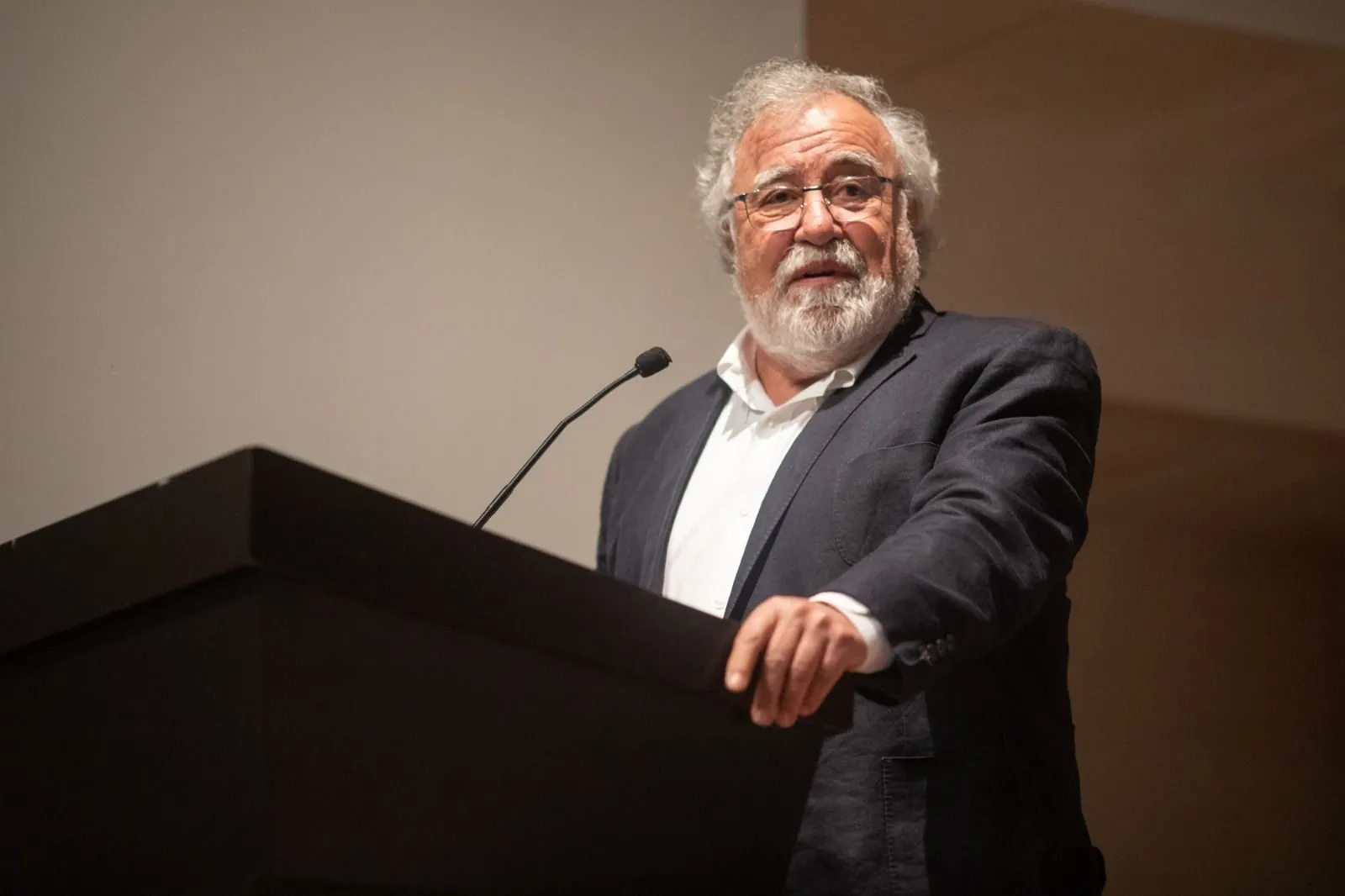 Luciano Concheiro, con un legado y trascendencia enmarcados por su compromiso con la justicia social y la transformación educativa del país, que serán reconocidos por la UAS con el Doctorado Honoris Causa Luciano Concheiro, con un legado y trascendencia enmarcados por su compromiso con la justicia social y la transformación educativa del país, que serán reconocidos por la UAS con el Doctorado Honoris Causa