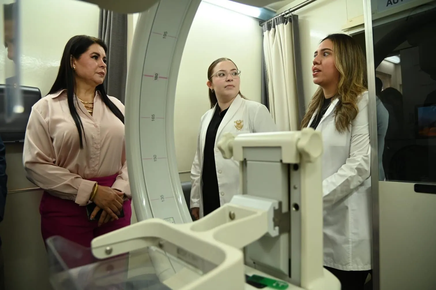 La UAS, a través de la Unidad de Bienestar Universitario, inaugura la Jornada de Salud Integral UAS 2025-2026 en Ciudad Universitaria, ofreciendo diversos servicios a estudiantes y trabajadores La UAS, a través de la Unidad de Bienestar Universitario, inaugura la Jornada de Salud Integral UAS 2025-2026 en Ciudad Universitaria, ofreciendo diversos servicios a estudiantes y trabajadores