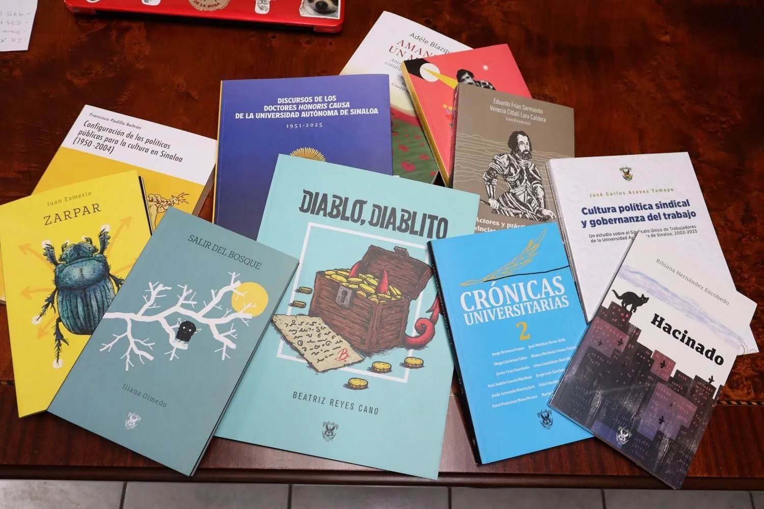 Anuncia la UAS su participación en la Feria Internacional del Libro Guadalajara 2025; exhibirá más de 250 títulos entre novedades y textos de su catálogo Anuncia la UAS su participación en la Feria Internacional del Libro Guadalajara 2025; exhibirá más de 250 títulos entre novedades y textos de su catálogo