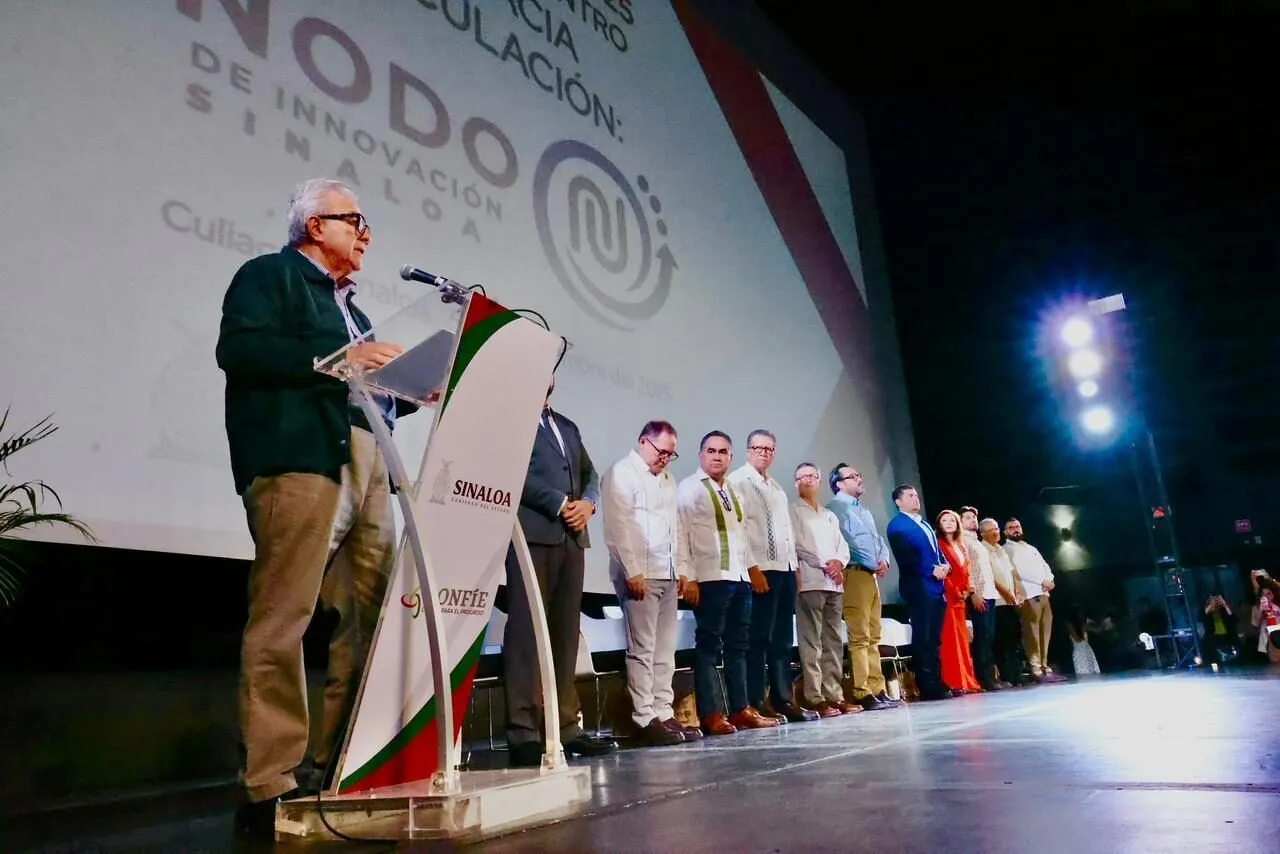 Indispensable fortalecer el vínculo de Gobierno, Sector Educativo y Empresarios para el desarrollo tecnológico de Sinaloa, señala Gobernador Rocha Indispensable fortalecer el vínculo de Gobierno, Sector Educativo y Empresarios para el desarrollo tecnológico de Sinaloa, señala Gobernador Rocha