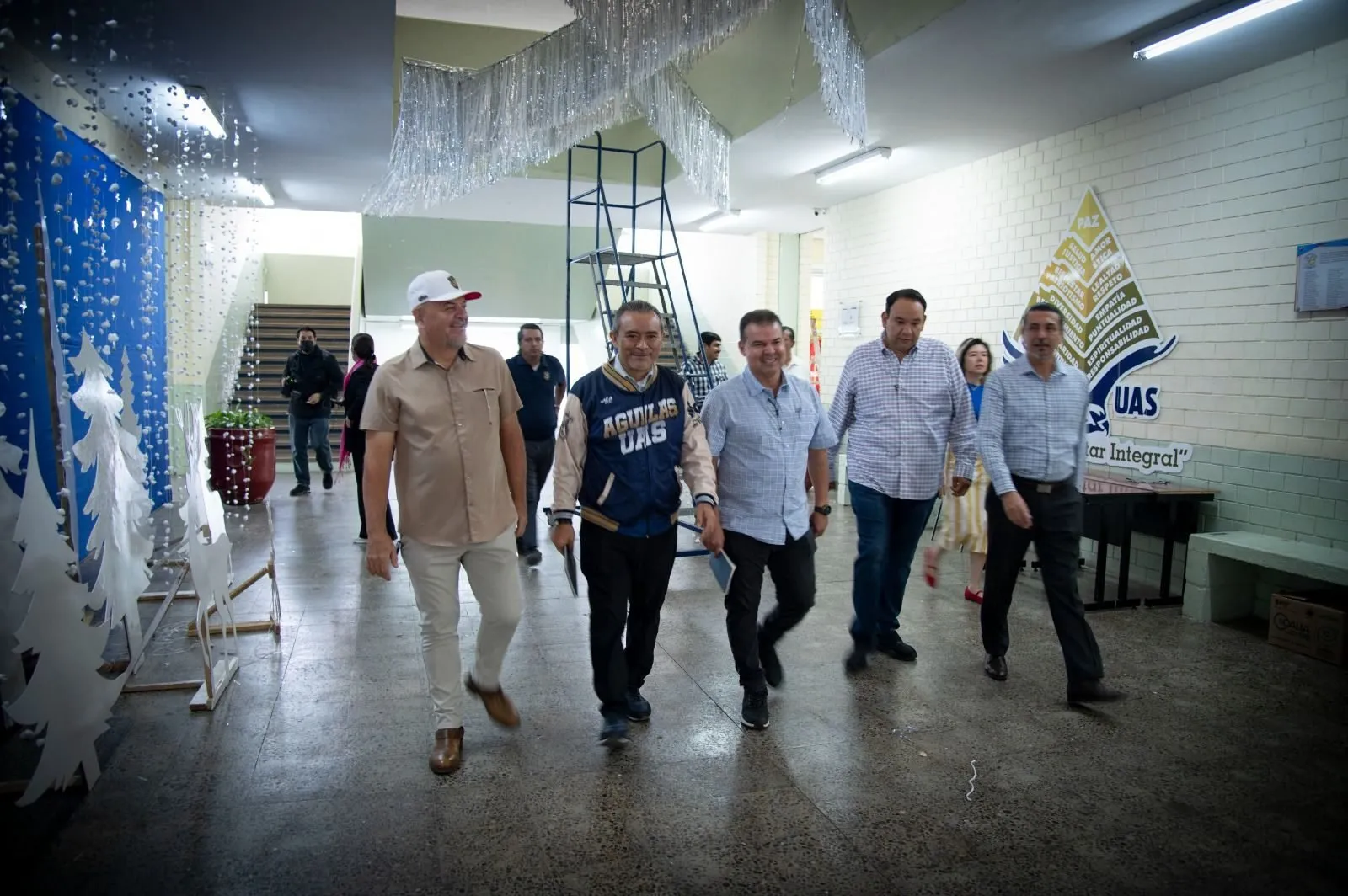 Atendiendo la instrucción del Rector Jesús Madueña de seguir resolviendo las necesidades en infraestructura y equipamiento, funcionarios de la UAS realizan supervisión en Ciudad Universitaria Atendiendo la instrucción del Rector Jesús Madueña de seguir resolviendo las necesidades en infraestructura y equipamiento, funcionarios de la UAS realizan supervisión en Ciudad Universitaria