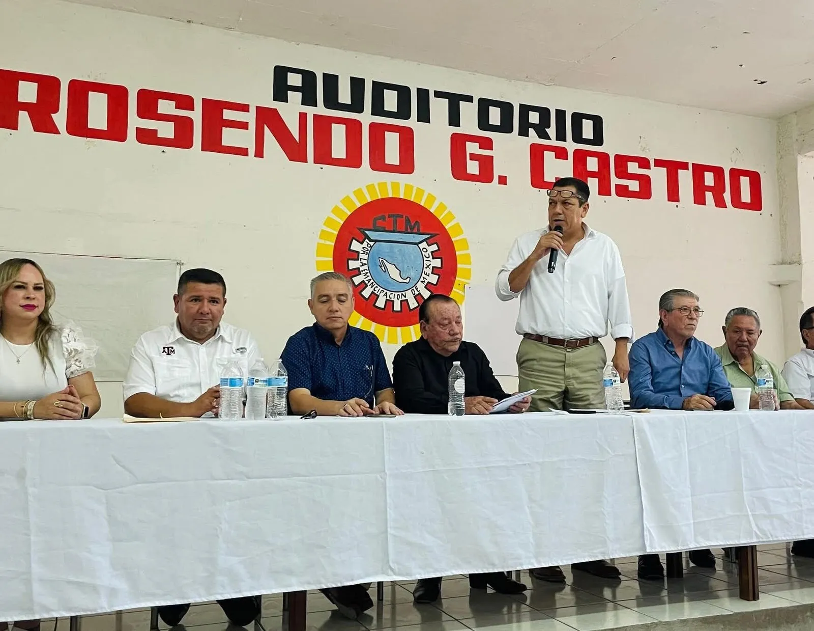 Daniel García León asume la secretaría general de la CTM en la zona norte de Sinaloa Daniel García León asume la secretaría general de la CTM en la zona norte de Sinaloa