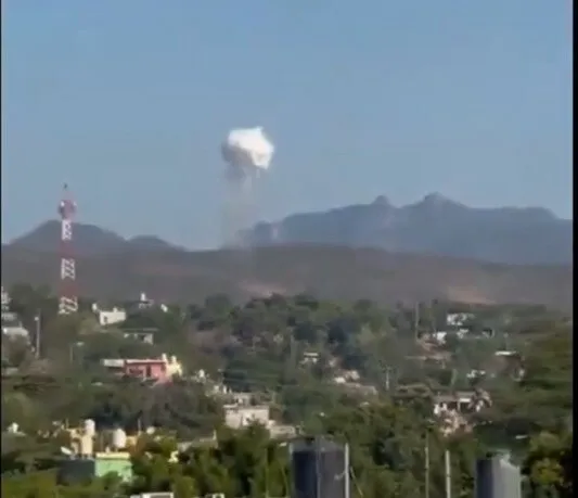 Denuncian detonaciones de explosivos y armas en Escuinapa este 24 de diciembre Denuncian detonaciones de explosivos y armas en Escuinapa este 24 de diciembre