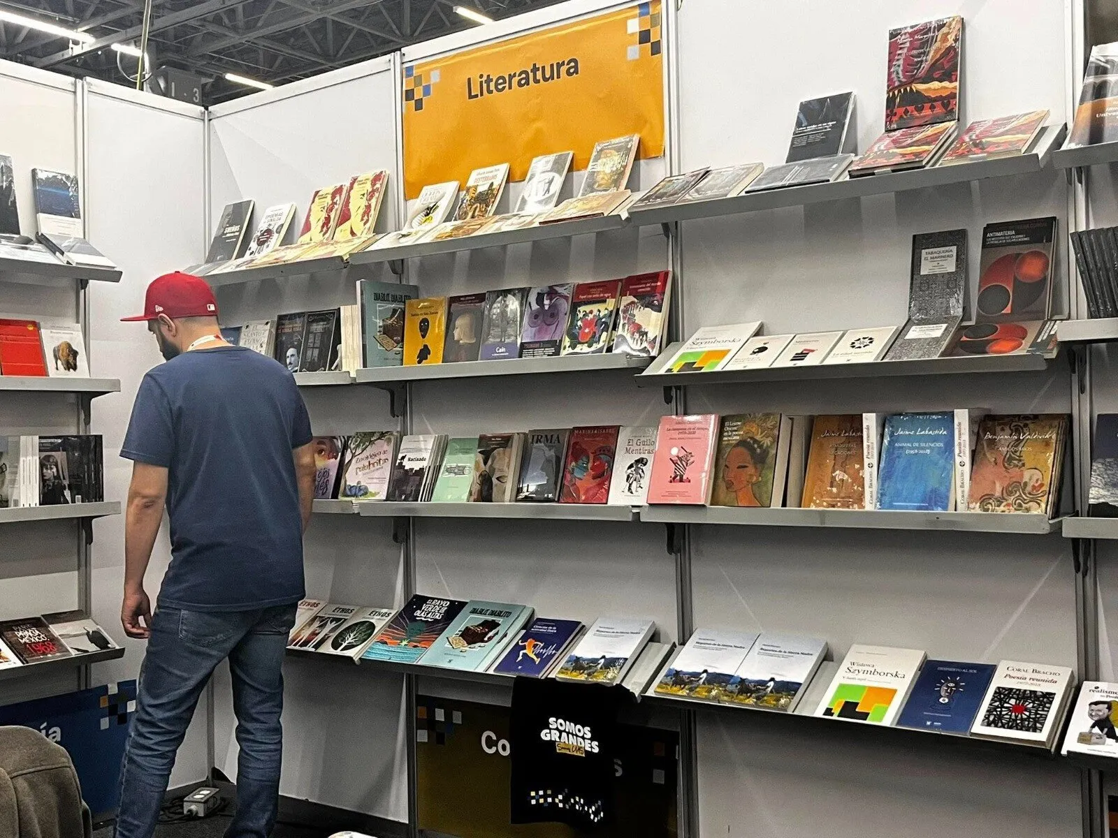 La UAS consolida su liderazgo editorial en la Feria Internacional del Libro de Guadalajara 2025; sella acuerdos de coedición y supera expectativas La UAS consolida su liderazgo editorial en la Feria Internacional del Libro de Guadalajara 2025; sella acuerdos de coedición y supera expectativas