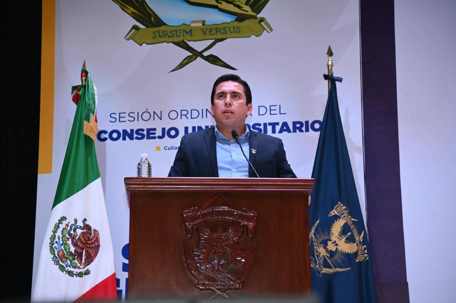 El H. Consejo Universitario se declara en Sesión Permanente y atento a las gestiones que encabezan el Rector Jesús Madueña y el Gobernador para la obtención de recursos para el cierre de 2025 El H. Consejo Universitario se declara en Sesión Permanente y atento a las gestiones que encabezan el Rector Jesús Madueña y el Gobernador para la obtención de recursos para el cierre de 2025