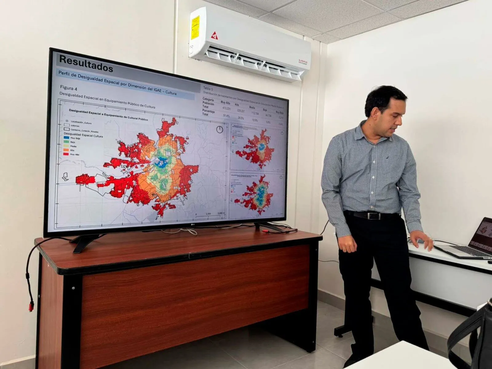 ¡Calidad Confirmada! Posgrados de la Facultad de Arquitectura de la UAS ingresan y permanecen en el Sistema Nacional de Posgrados 2025 ¡Calidad Confirmada! Posgrados de la Facultad de Arquitectura de la UAS ingresan y permanecen en el Sistema Nacional de Posgrados 2025