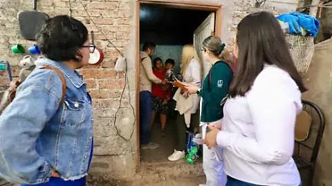 Jornadas médicas llegan con más fuerza a cuarterías agrícolas de Ahome y Juan José Ríos Jornadas médicas llegan con más fuerza a cuarterías agrícolas de Ahome y Juan José Ríos