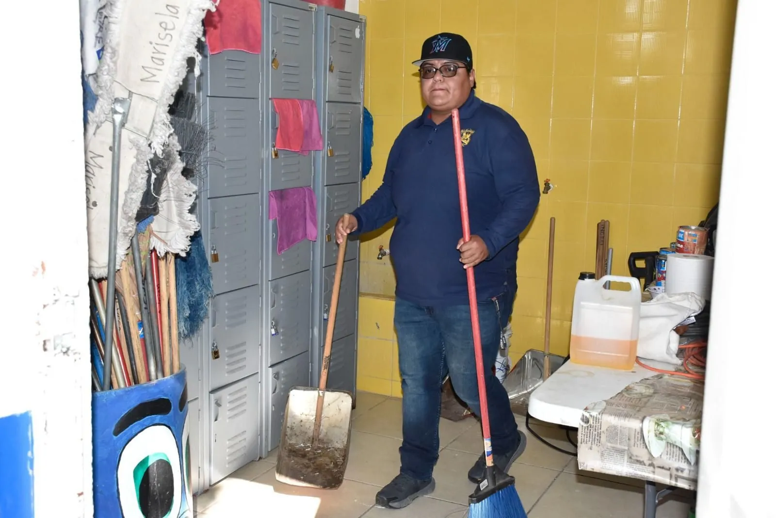 La UAS marca precedente en Sinaloa; realiza el primer cambio de identidad de género en documentos oficiales de un trabajador La UAS marca precedente en Sinaloa; realiza el primer cambio de identidad de género en documentos oficiales de un trabajador