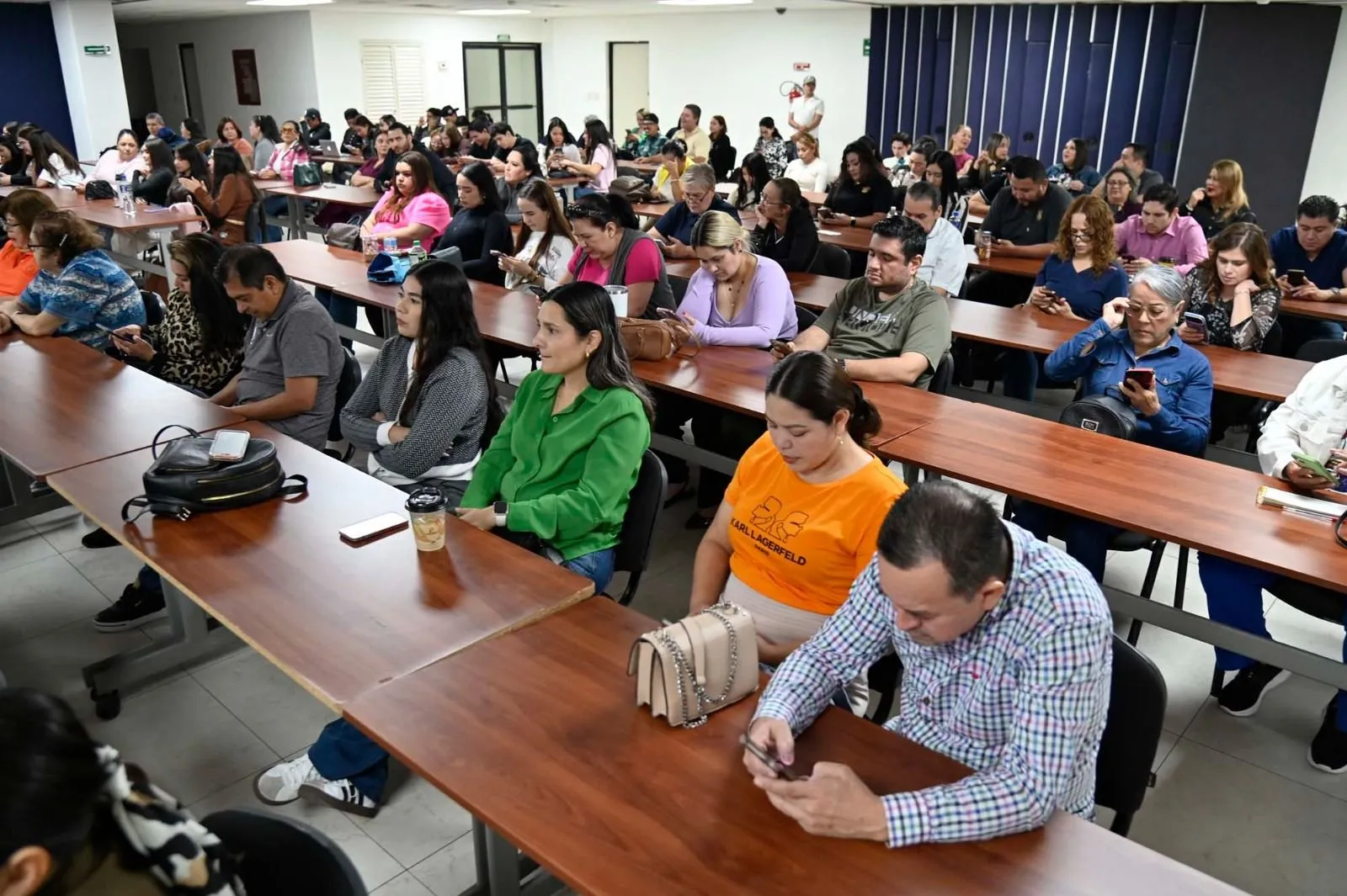 Bienestar Universitario y el IMSS refuerzan la seguridad en clínicas de Odontología con capacitación en manejo de residuos peligrosos biológico-infecciosos Bienestar Universitario y el IMSS refuerzan la seguridad en clínicas de Odontología con capacitación en manejo de residuos peligrosos biológico-infecciosos