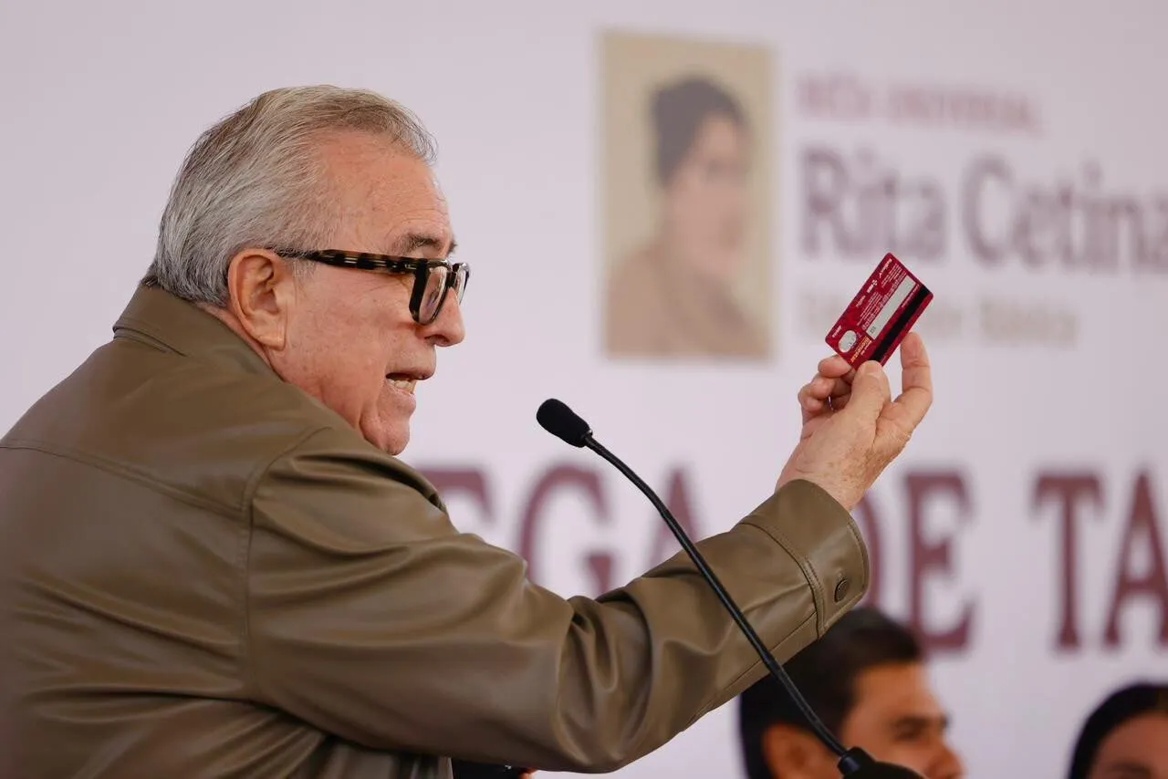 Inicia Gobernador Rocha Moya entrega de la Beca Rita Cetina en Navolato Inicia Gobernador Rocha Moya entrega de la Beca Rita Cetina en Navolato