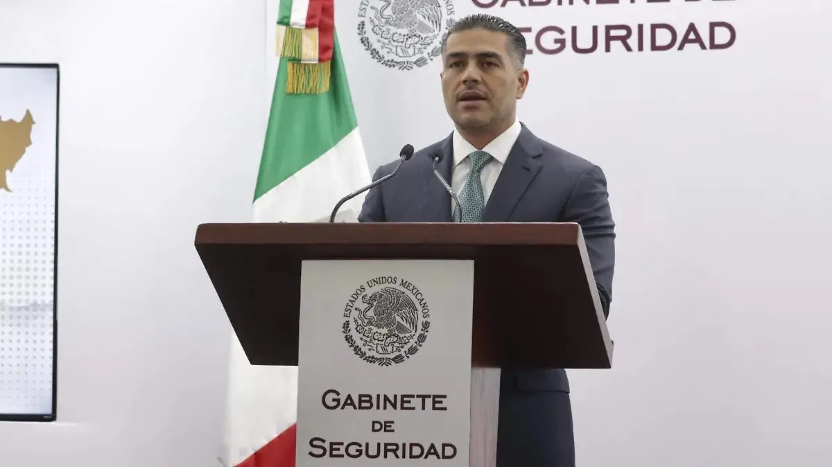 Detienen a director de protocolo de Uruapan y a un taxista por asesinato del alcalde Detienen a director de protocolo de Uruapan y a un taxista por asesinato del alcalde