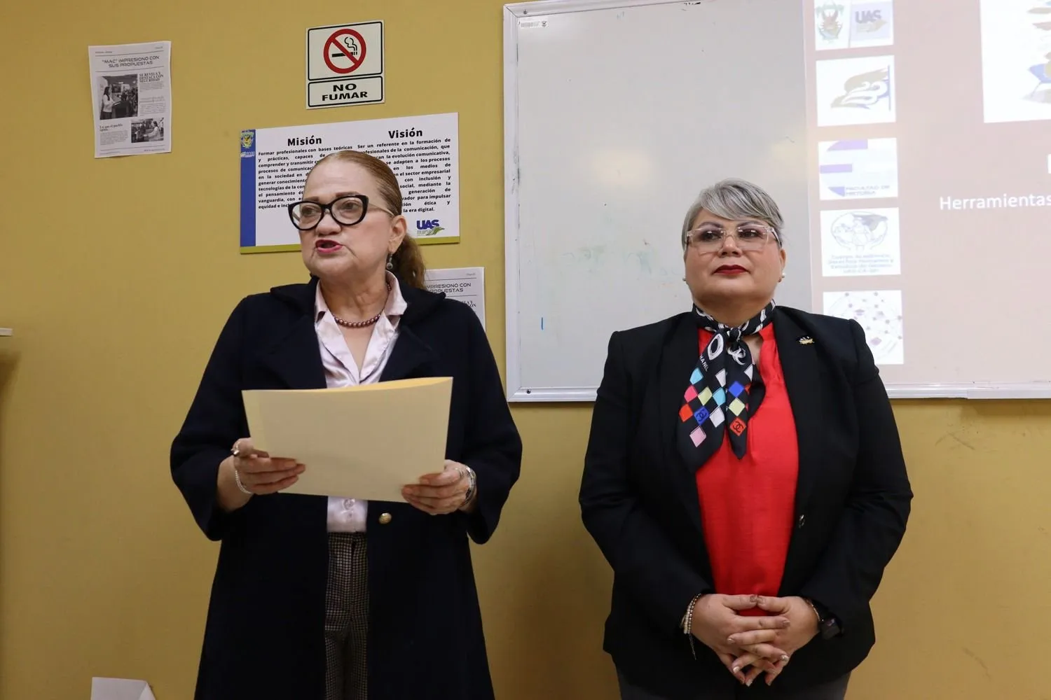 ¡De la idea a la publicación! La Escuela de Ciencias de la Comunicación apuesta por la investigación científica y la creación de cuerpos académicos ¡De la idea a la publicación! La Escuela de Ciencias de la Comunicación apuesta por la investigación científica y la creación de cuerpos académicos