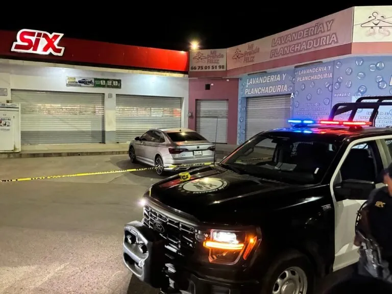 Asesinan con arma de fuego a una mujer en la colonia Rincón Real de Culiacán Asesinan con arma de fuego a una mujer en la colonia Rincón Real de Culiacán