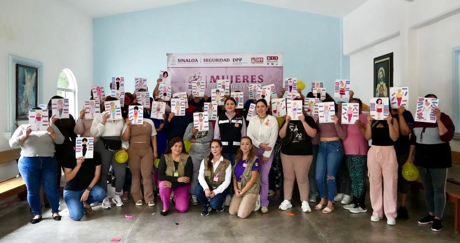 “Mujeres Reconstruyéndose” llega a mujeres en reclusión en el Penal de Aguaruto en el marco de la conmemoración del 8M “Mujeres Reconstruyéndose” llega a mujeres en reclusión en el Penal de Aguaruto en el marco de la conmemoración del 8M
