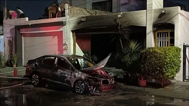 Prenden fuego a una vivienda y un automóvil en Riberas de Tamazula, en Culiacán Prenden fuego a una vivienda y un automóvil en Riberas de Tamazula, en Culiacán