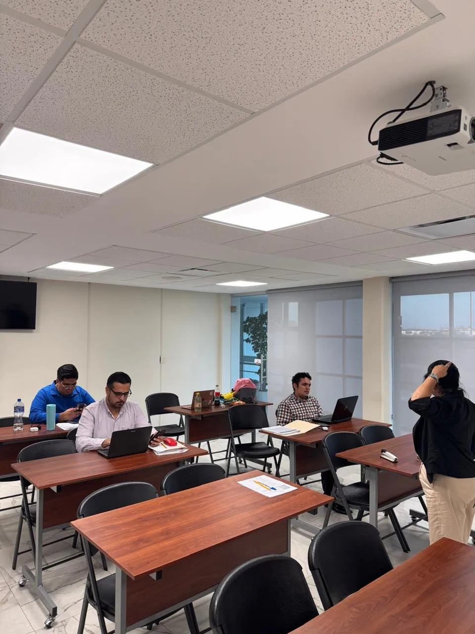 La UAS convoca a la comunidad universitaria a certificarse en estándares de competencia SEP-CONOCER, para fortalecer el perfil de docentes y alumnos La UAS convoca a la comunidad universitaria a certificarse en estándares de competencia SEP-CONOCER, para fortalecer el perfil de docentes y alumnos
