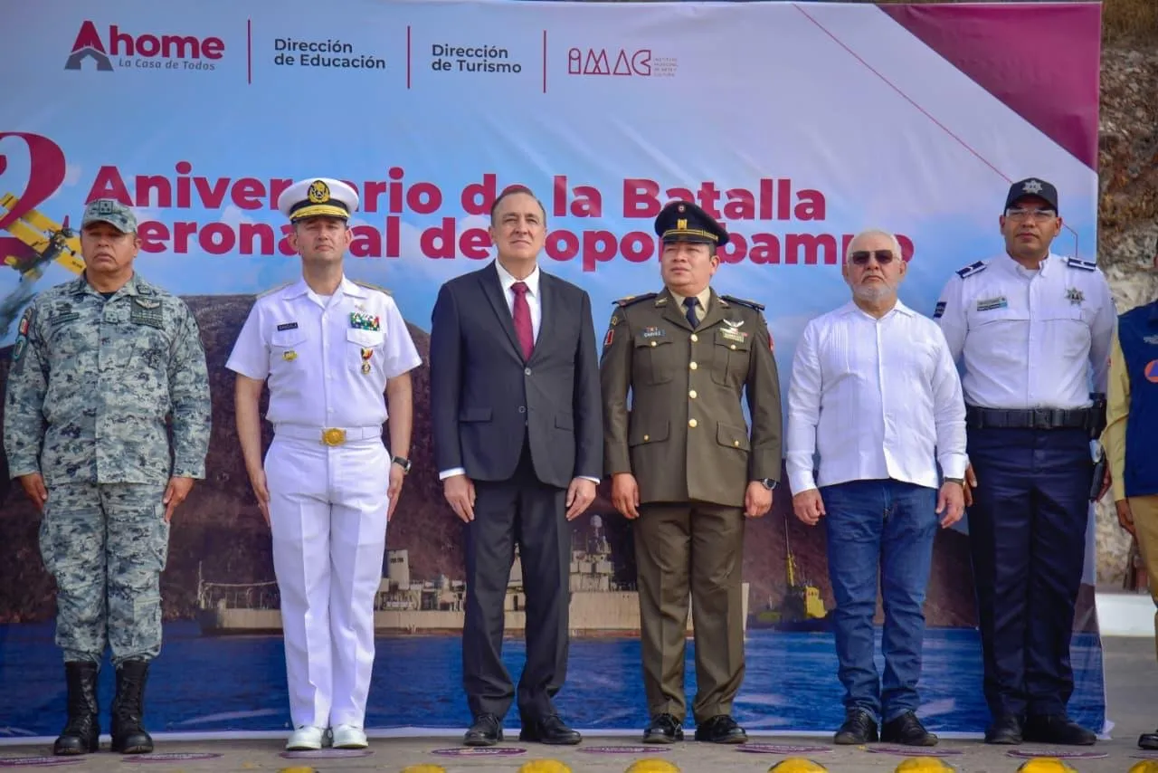 Preside Antonio Menéndez ceremonia cívica del 112 Aniversario del 1er. Combate Aeronaval del Mundo en Topolobampo Preside Antonio Menéndez ceremonia cívica del 112 Aniversario del 1er. Combate Aeronaval del Mundo en Topolobampo
