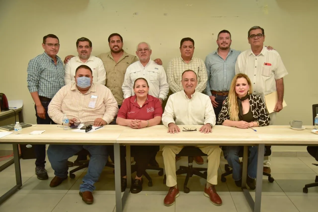 Alcalde socializa obras prioritarias como drenaje, agua y alumbrado, para las sindicaturas con recursos del FAISMUN Alcalde socializa obras prioritarias como drenaje, agua y alumbrado, para las sindicaturas con recursos del FAISMUN