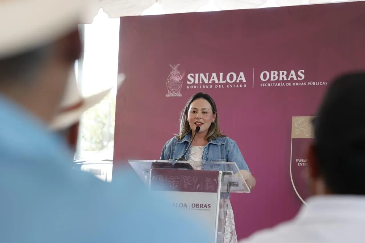 Gobernadora Yeraldine inaugura e inicia obras en San Ignacio Gobernadora Yeraldine inaugura e inicia obras en San Ignacio