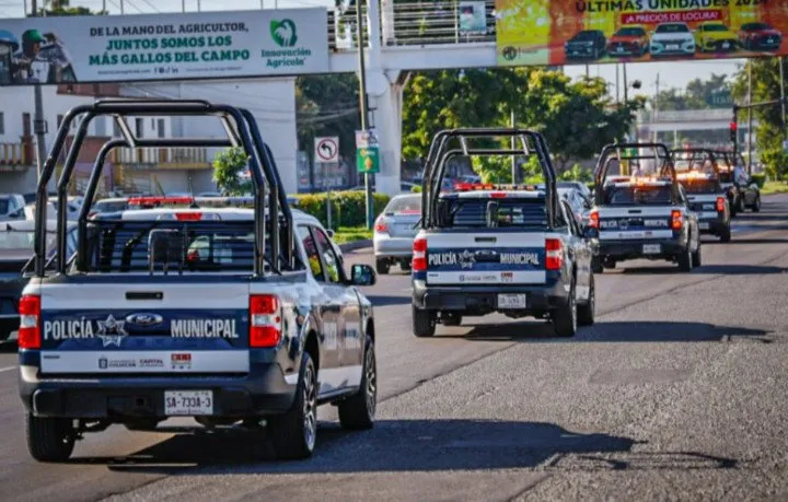 Sinaloa se queda sin policías: 125 agentes de Culiacán renuncian en 7 meses por miedo al narco Sinaloa se queda sin policías: 125 agentes de Culiacán renuncian en 7 meses por miedo al narco