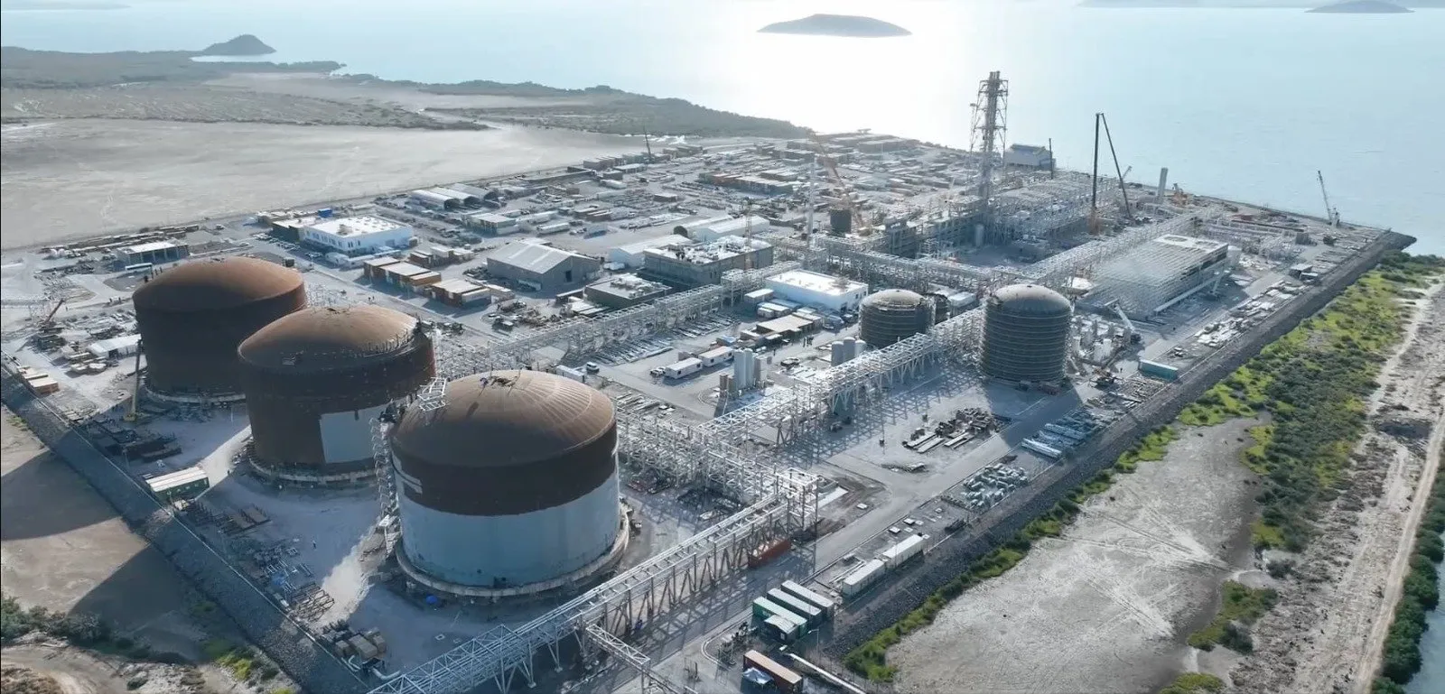 Alarma comunitaria y miles de firmas exigen detener planta de amoniaco en Topolobampo Alarma comunitaria y miles de firmas exigen detener planta de amoniaco en Topolobampo