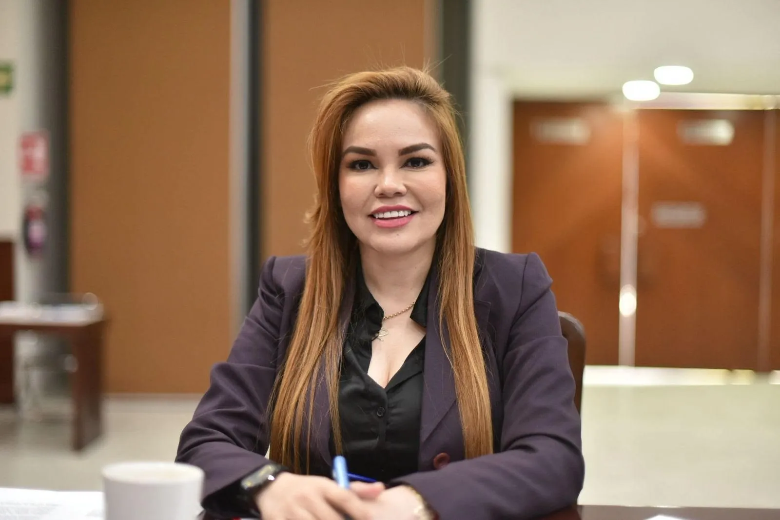 Políticos ven en Paola Gárate la rival más fuerte para la gubernatura; buscan intimidarla: López Félix Políticos ven en Paola Gárate la rival más fuerte para la gubernatura; buscan intimidarla: López Félix