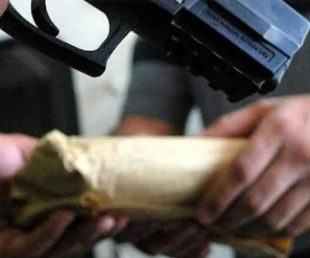 Crimen va por todos: Ni el comercio informal escapa al cobro de piso Crimen va por todos: Ni el comercio informal escapa al cobro de piso