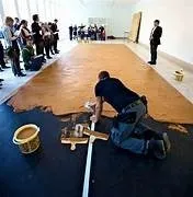 Arte untable: Museo en los Países Bajos rinde homenaje póstumo a Wim T. Schippers recreando su icónico “piso de crema de maní” Arte untable: Museo en los Países Bajos rinde homenaje póstumo a Wim T. Schippers recreando su icónico “piso de crema de maní”