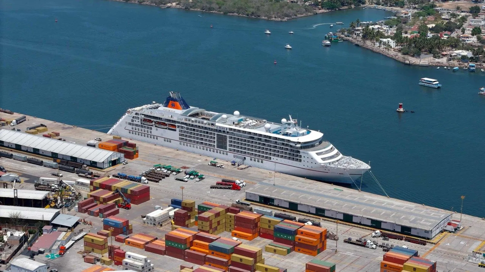 CONSOLIDA MAZATLÁN SU DINÁMICA PORTUARIA: SUPERA LOS 295 MIL CRUCERISTAS Y GENERA DERRAMA MILLONARIA CONSOLIDA MAZATLÁN SU DINÁMICA PORTUARIA: SUPERA LOS 295 MIL CRUCERISTAS Y GENERA DERRAMA MILLONARIA