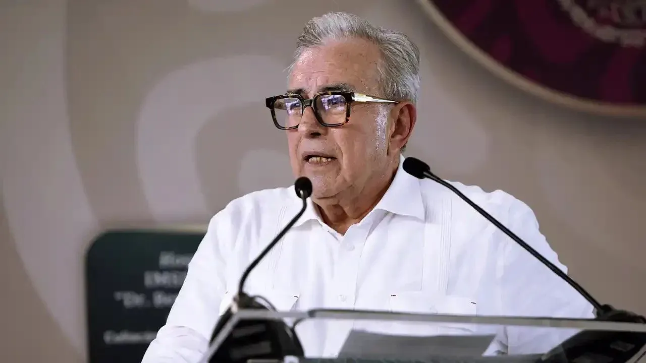 Rubén Rocha Moya reafirma su estancia en Culiacán ante presiones federales y señalamientos Rubén Rocha Moya reafirma su estancia en Culiacán ante presiones federales y señalamientos