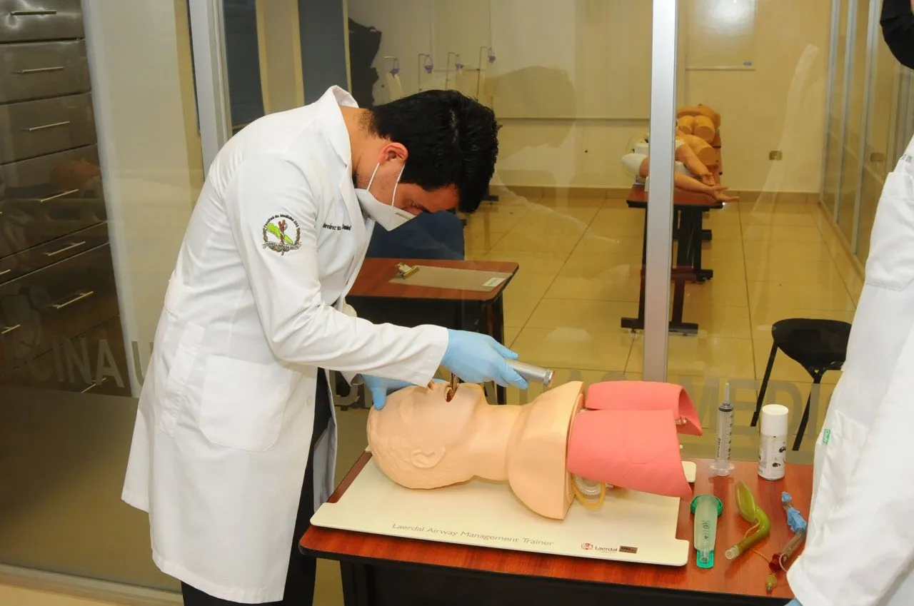 La Facultad de Medicina de la UAS impulsará excelencia académica e investigación durante el periodo 2026-2030; priorizará acreditaciones, ciencia y formación La Facultad de Medicina de la UAS impulsará excelencia académica e investigación durante el periodo 2026-2030; priorizará acreditaciones, ciencia y formación