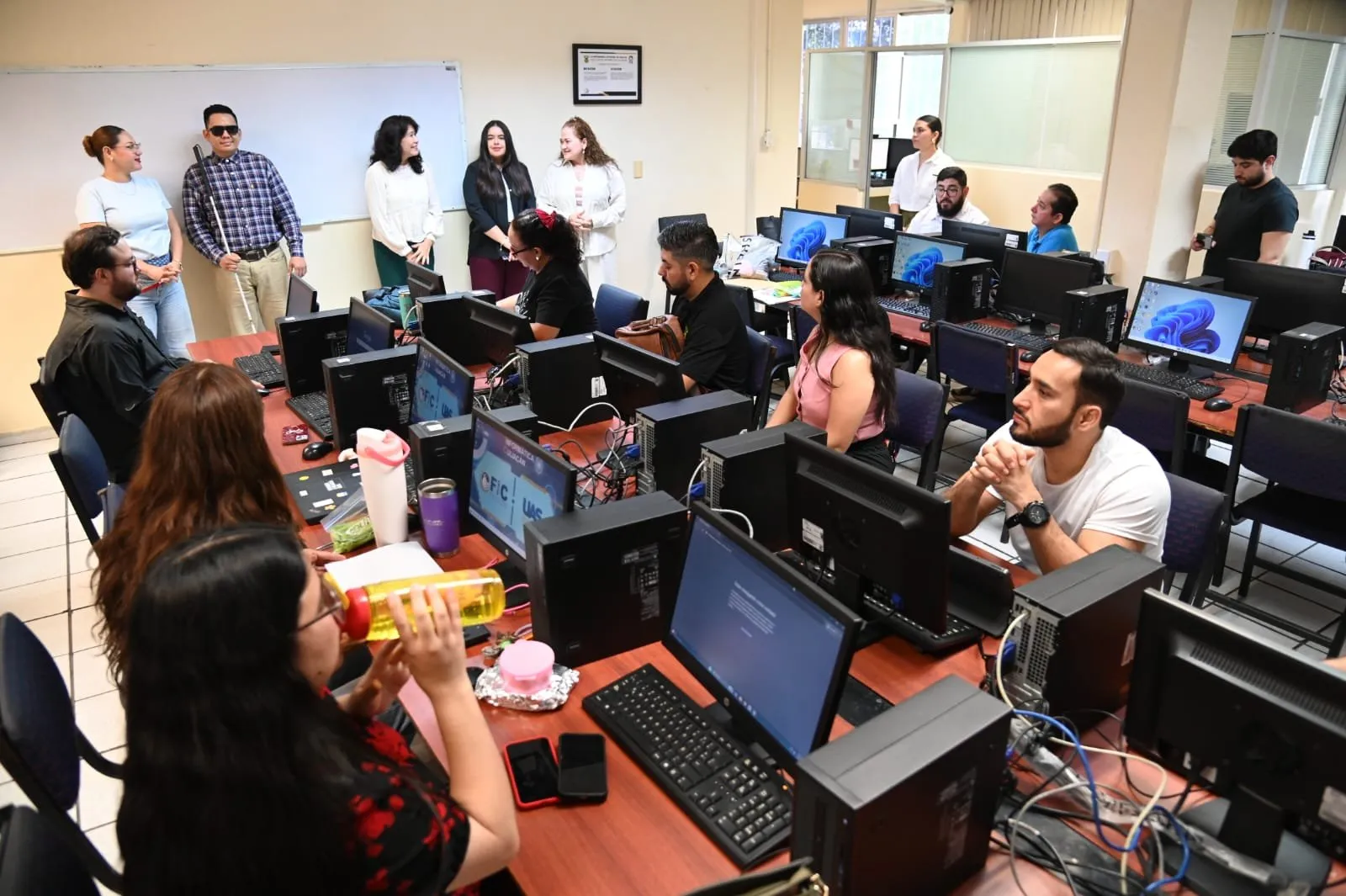 A través de ADIUAS, capacitan a docentes de Ciencias de la Comunicación en inclusión y atención a estudiantes con Necesidades Específicas de Apoyo Educativo A través de ADIUAS, capacitan a docentes de Ciencias de la Comunicación en inclusión y atención a estudiantes con Necesidades Específicas de Apoyo Educativo