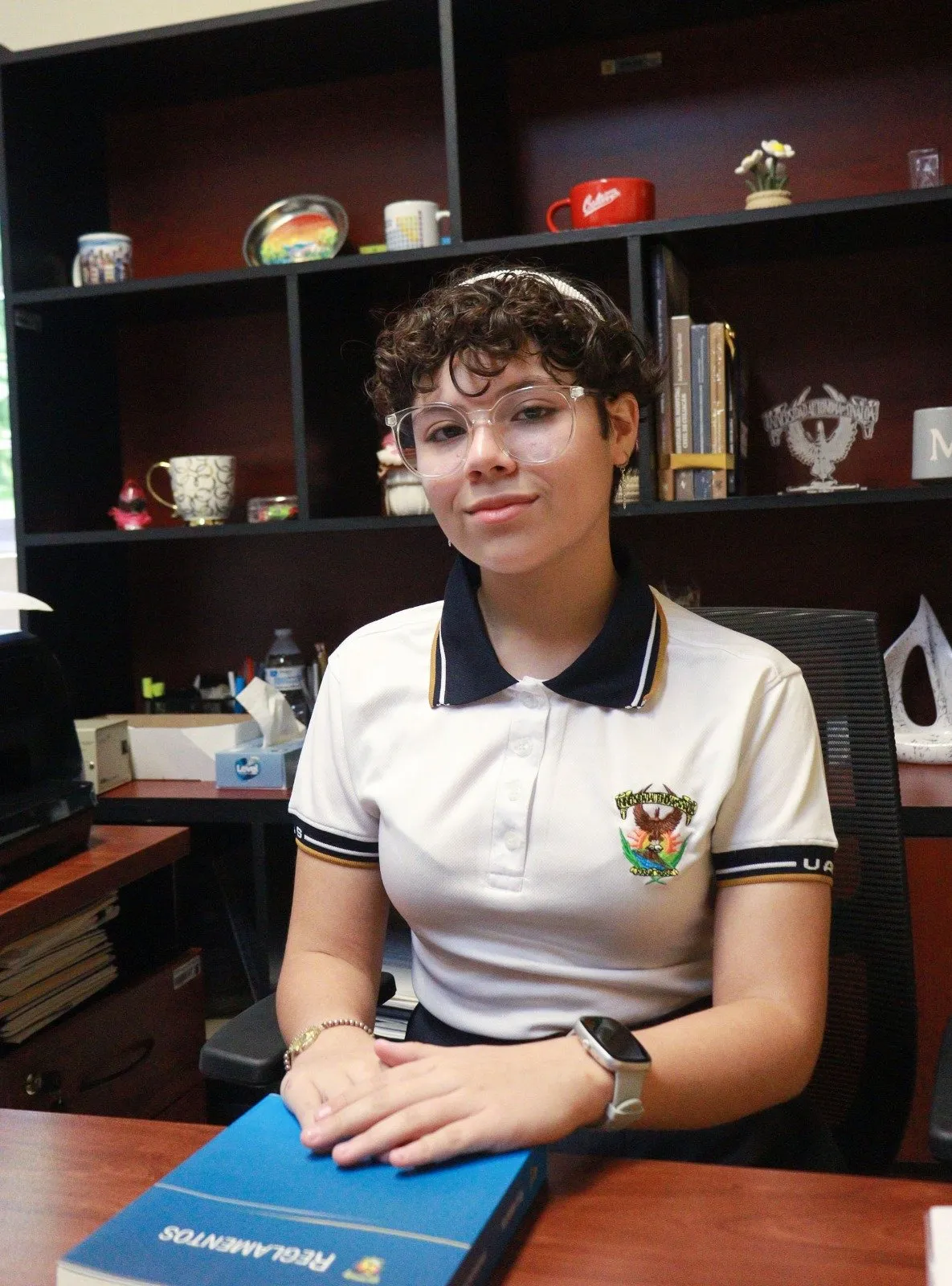La perseverancia como impulso para cumplir sus sueños: María Dinorah Valenzuela, estudiante de bachillerato de la UAS, recibirá el Premio Coltzin 2026 La perseverancia como impulso para cumplir sus sueños: María Dinorah Valenzuela, estudiante de bachillerato de la UAS, recibirá el Premio Coltzin 2026