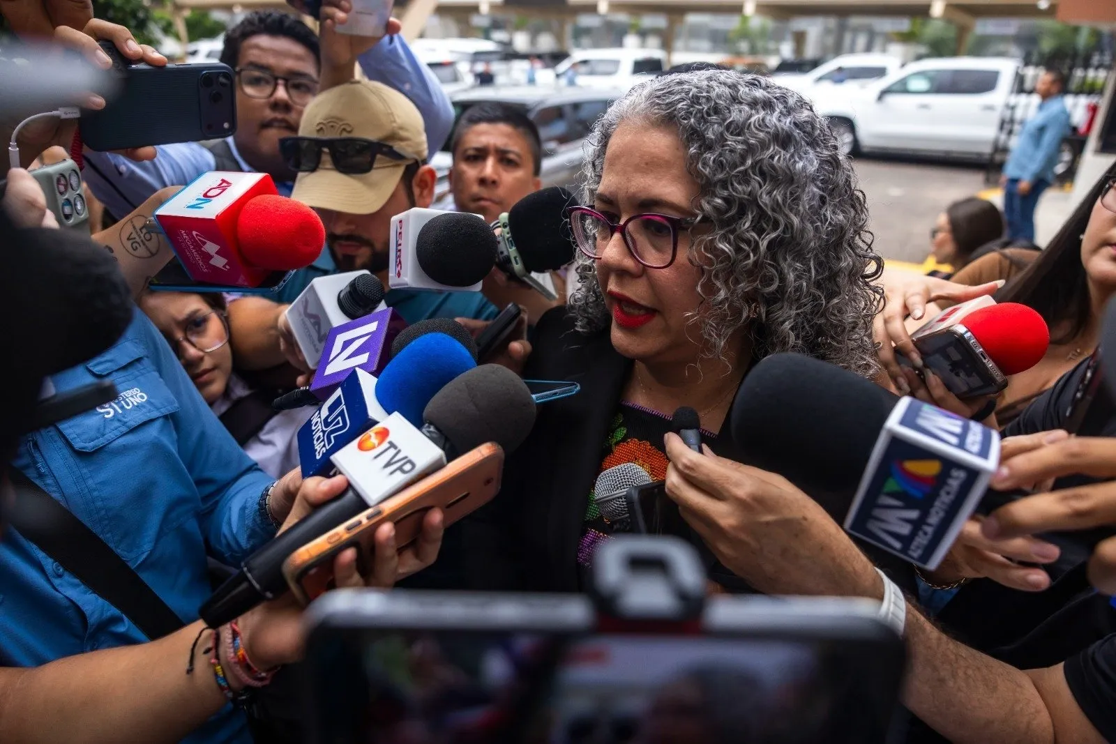 Gobierno del Estado se encuentra listo y atento a la trayectoria del huracán “Polo”: Gobernadora Graciela Domínguez Gobierno del Estado se encuentra listo y atento a la trayectoria del huracán “Polo”: Gobernadora Graciela Domínguez