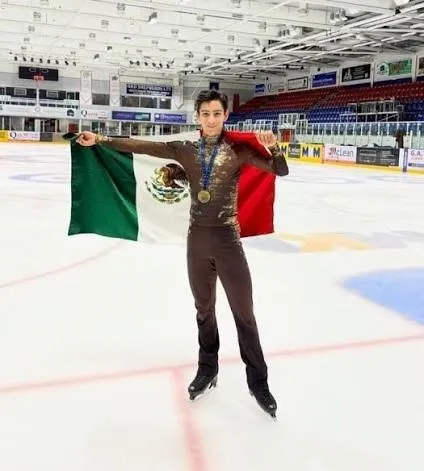 ¡Brillo de oro en el hielo! Donovan Carrillo logra espectacular remontada y se corona campeón en Escocia ¡Brillo de oro en el hielo! Donovan Carrillo logra espectacular remontada y se corona campeón en Escocia